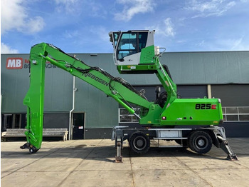 آلة التعامل مع النفايات SENNEBOGEN