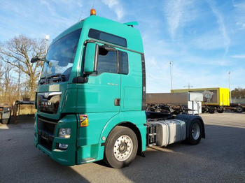مقطورة السحب MAN TGX 18.480