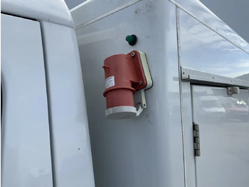 شاحنة توصيل مبردة Mercedes-Benz Sprinter 311 2.2 CDI 366 ijsAuto - 40 C. Deuren 10 Euro 6: صورة 2