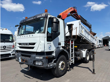 شاحنة قلاب IVECO Trakker