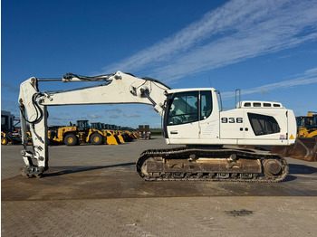 حفار زاحف LIEBHERR R 936