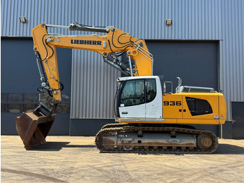 حفار زاحف LIEBHERR R 936