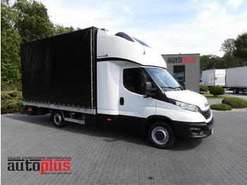 شاحنة مغلقة بستائر جانبية IVECO Daily 35s18