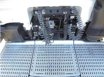 رأس تريلا DAF XF 440 125XDAF 106 TRACTOR HEAD IN STOCK: صورة 5 رأس تريلا DAF XF 440 125XDAF 106 TRACTOR HEAD IN STOCK: صورة 5