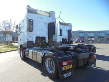 رأس تريلا DAF XF 440 125XDAF 106 TRACTOR HEAD IN STOCK: صورة 3 رأس تريلا DAF XF 440 125XDAF 106 TRACTOR HEAD IN STOCK: صورة 3