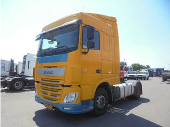 رأس تريلا DAF XF 440