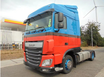رأس تريلا DAF XF 440