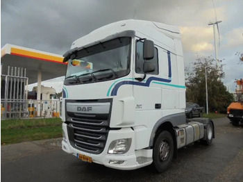 مقطورة السحب DAF XF 440