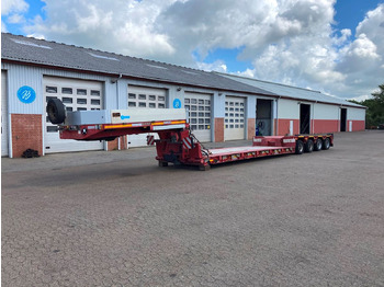 نصف مقطورة بلودر منخفض GOLDHOFER STZ