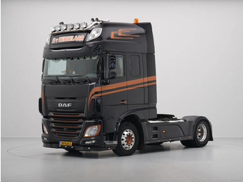 مقطورة السحب DAF XF 460