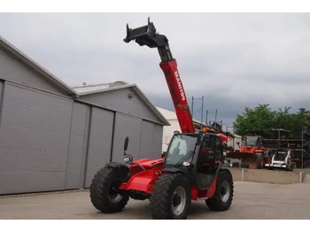 آلة رفع ونقل تلسكوبية MANITOU