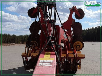 تأجير Vaderstad Carrier 420  Vaderstad Carrier 420: صورة 2