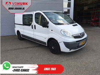 فان المدمجة OPEL Vivaro