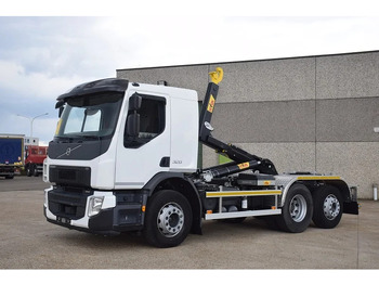 شاحنة برافعة خطافية VOLVO FE 320