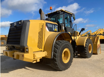 اللودر بعجل CATERPILLAR 966M: صورة 4