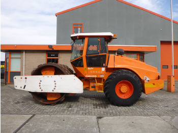 ضاغطة التربة DYNAPAC