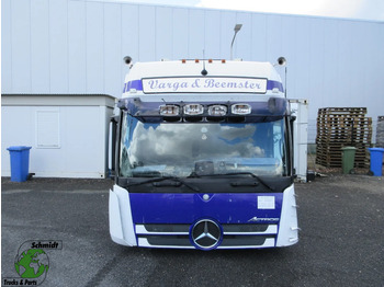 الكابينة والداخلية MERCEDES-BENZ