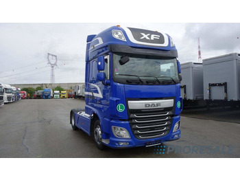مقطورة السحب DAF XF 510