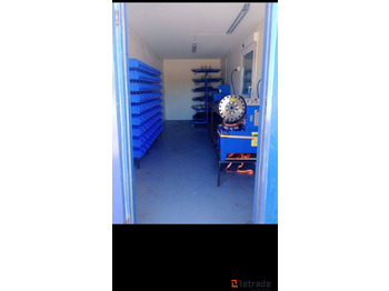 معدات صناعية