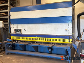 معدات صناعية