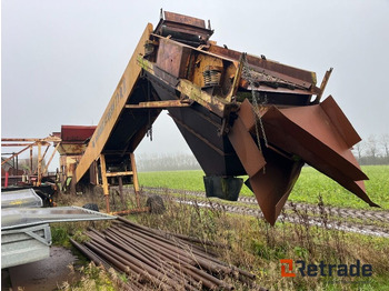 معدات الانشاءات