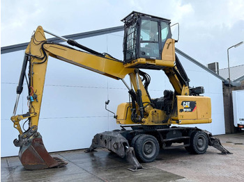 آلة التعامل مع النفايات CATERPILLAR MH3022