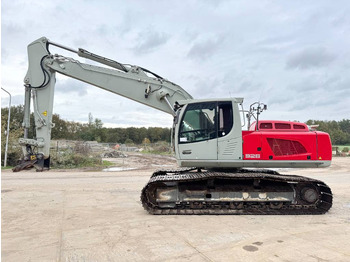 حفار زاحف LIEBHERR R 926