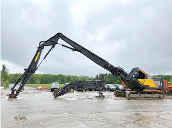 حفار زاحف VOLVO EC380
