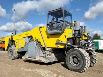 معــدات الاسفلت WIRTGEN