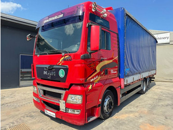 شاحنة صندوقية MAN TGX 26.440
