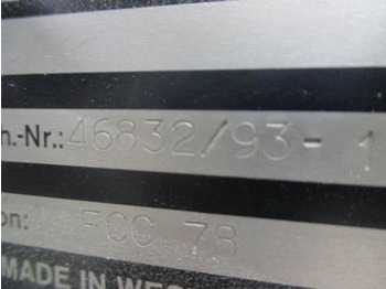 آلة الطي Heidelberg Steel TC 78-4-4-FCC buckle plate folding machine: صورة 3 آلة الطي Heidelberg Steel TC 78-4-4-FCC buckle plate folding machine: صورة 3