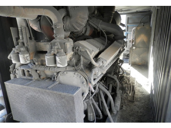 مجموعة المولد Cummins KTTA38-G: صورة 3 مجموعة المولد Cummins KTTA38-G: صورة 3