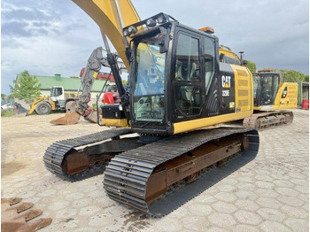 حفار زاحف CATERPILLAR 320EL