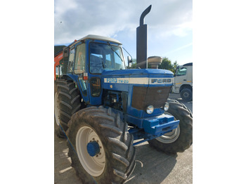 جرار Ford TW-20: صورة 4