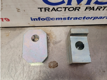 ثقل موازنة New Holland Case Tm, Mxm, T6, T7, Tsa, T7000, Maxxum, Puma Fan Weight Lock Plate Kit 82012443: صورة 2