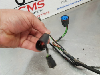 كابلات/ ضفيرة الأسلاك New Holland T6010, T6000, T7000, T7, Tail Light Wiring Loom 87313641: صورة 5
