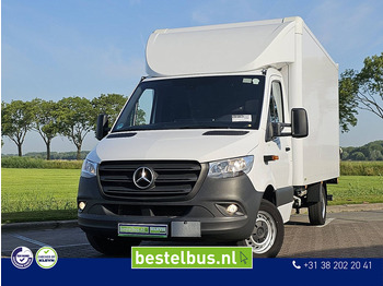 شاحنة بصندوق مغلق MERCEDES-BENZ Sprinter 317