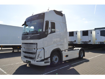 مقطورة السحب VOLVO FH 460