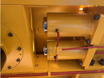 كسارة مخرو للبيع  Kinglink KL2PGS1800 Hydraulic Double Roller Crusher: صورة 4
