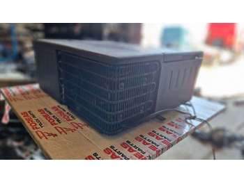 الكابينة والداخلية - شاحنة MERCEDES-BENZ ACTROS MP3 FOOD REFRIGERATOR - A 943 830 08 60: صورة 2