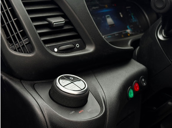 شاحنة توصيل مغلقة للبيع  IVECO Daily 35S18HA8/P: صورة 4