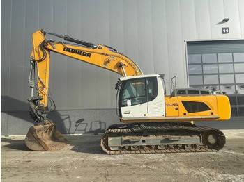 حفار زاحف LIEBHERR R 926