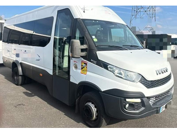 حافلة صغيرة IVECO Daily