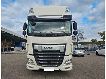 مقطورة السحب DAF XF 480