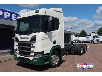 شاحنة بهيكل معدني للمقصورة SCANIA R 500
