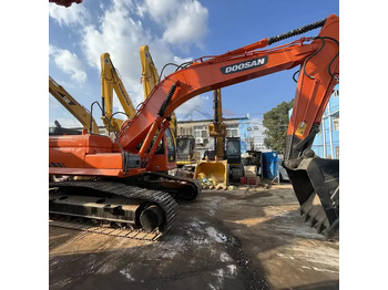 حفّار DOOSAN DX300LC