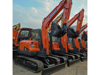 حفار زاحف DOOSAN DX60