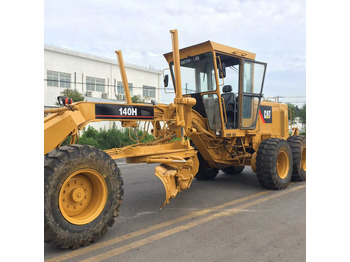 ماكينة تسوية CATERPILLAR 140H