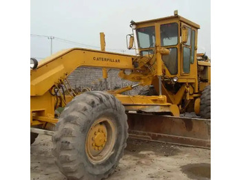 ماكينة تسوية CATERPILLAR 140G