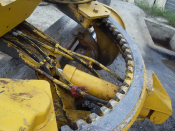 ماكينة تسوية Hot sale Used Tractor Cater CAT 140G Used Machine Motor Graders in good condition: صورة 2